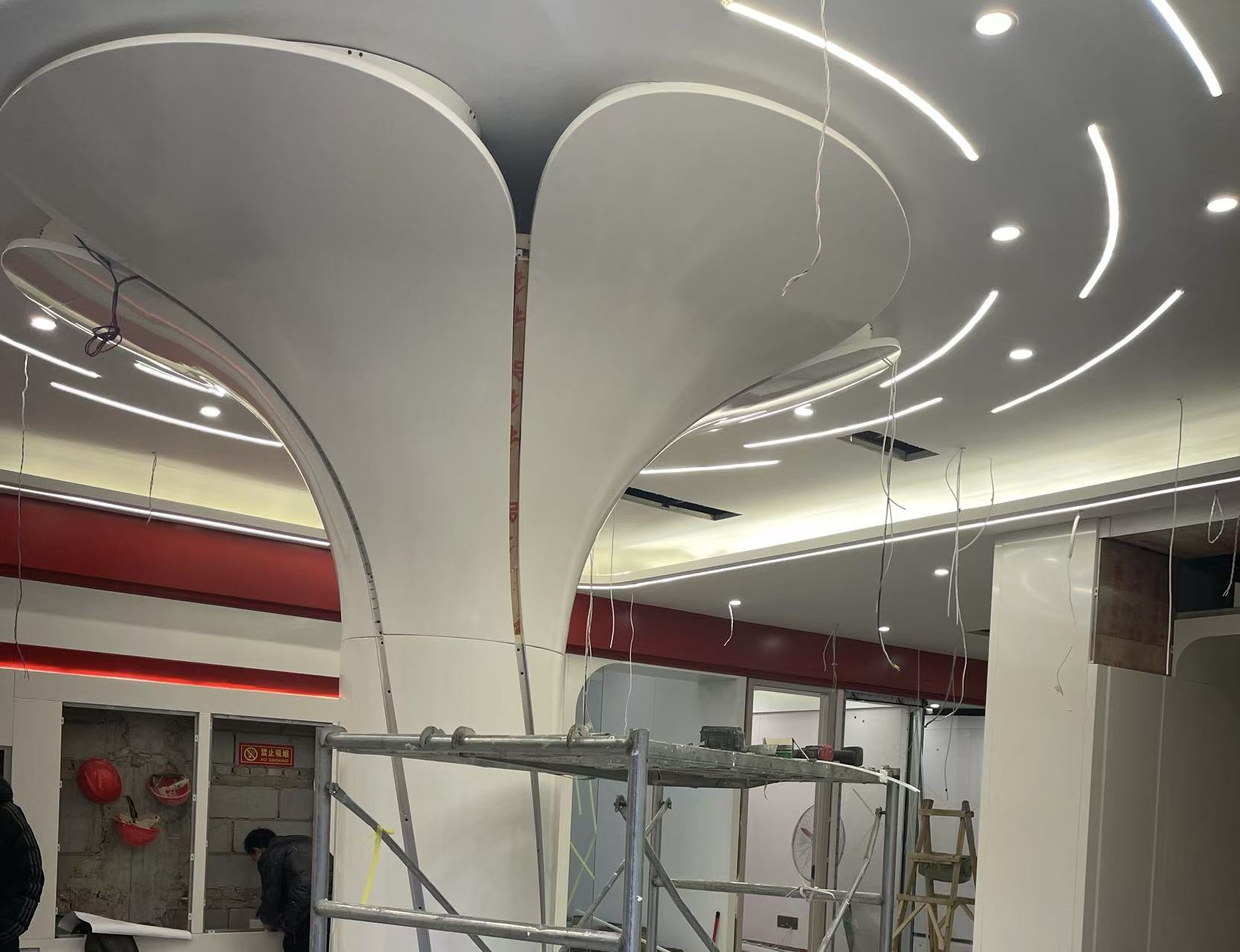 Curved Column Aluminum Panel - Roll-Formed Cylindrical Cladding for Free-Form Facades